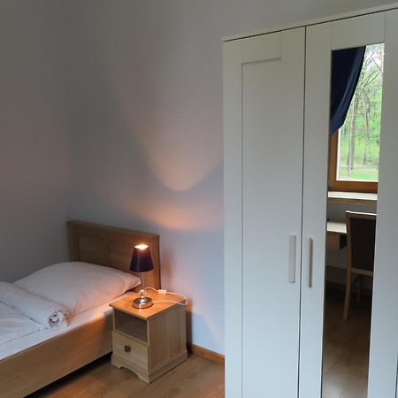 Dobry Zakatek Dom Rekolekcyjny Hotel Konstancin-Jeziorna Exterior foto