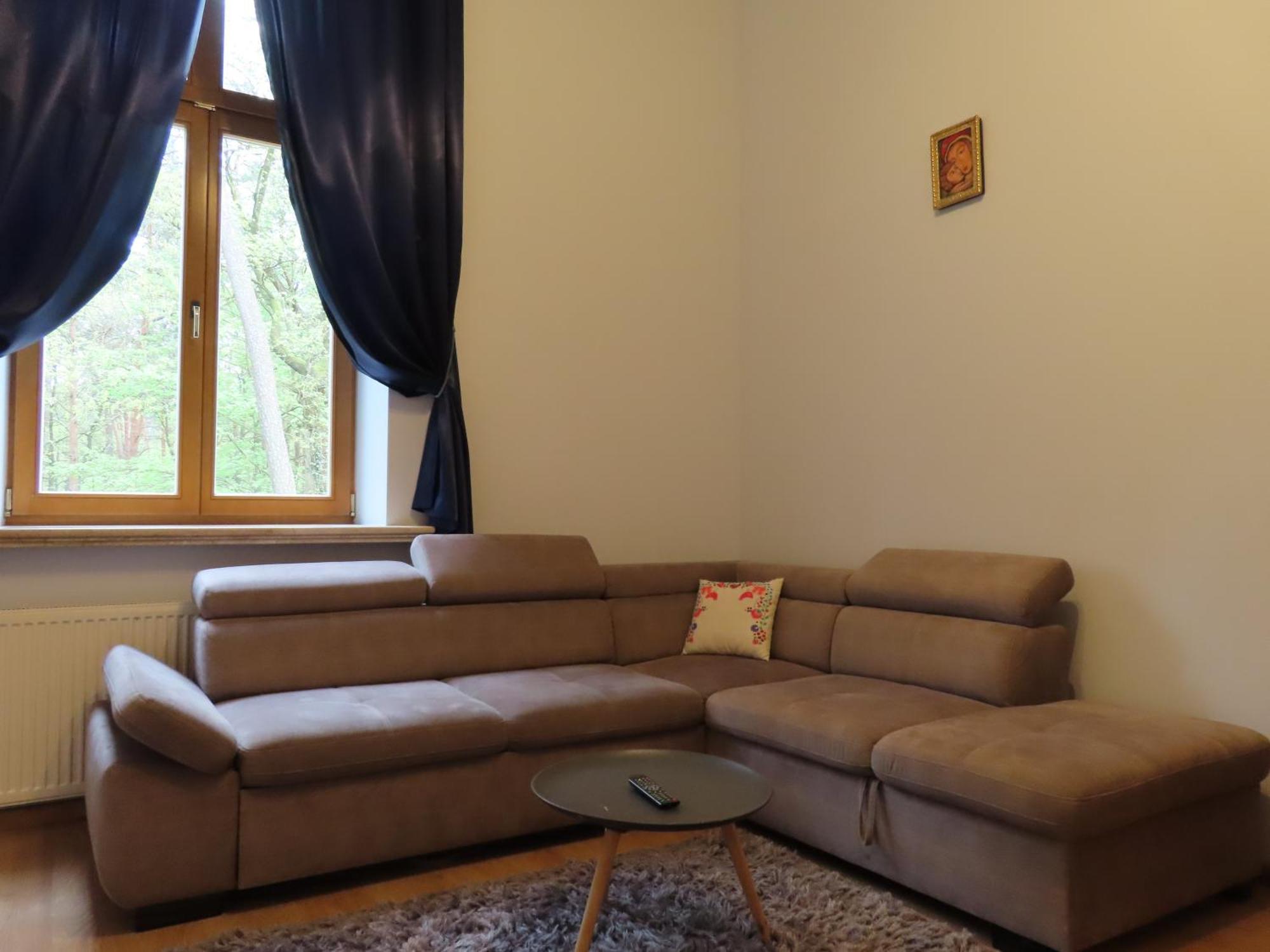 Dobry Zakatek Dom Rekolekcyjny Hotel Konstancin-Jeziorna Exterior foto