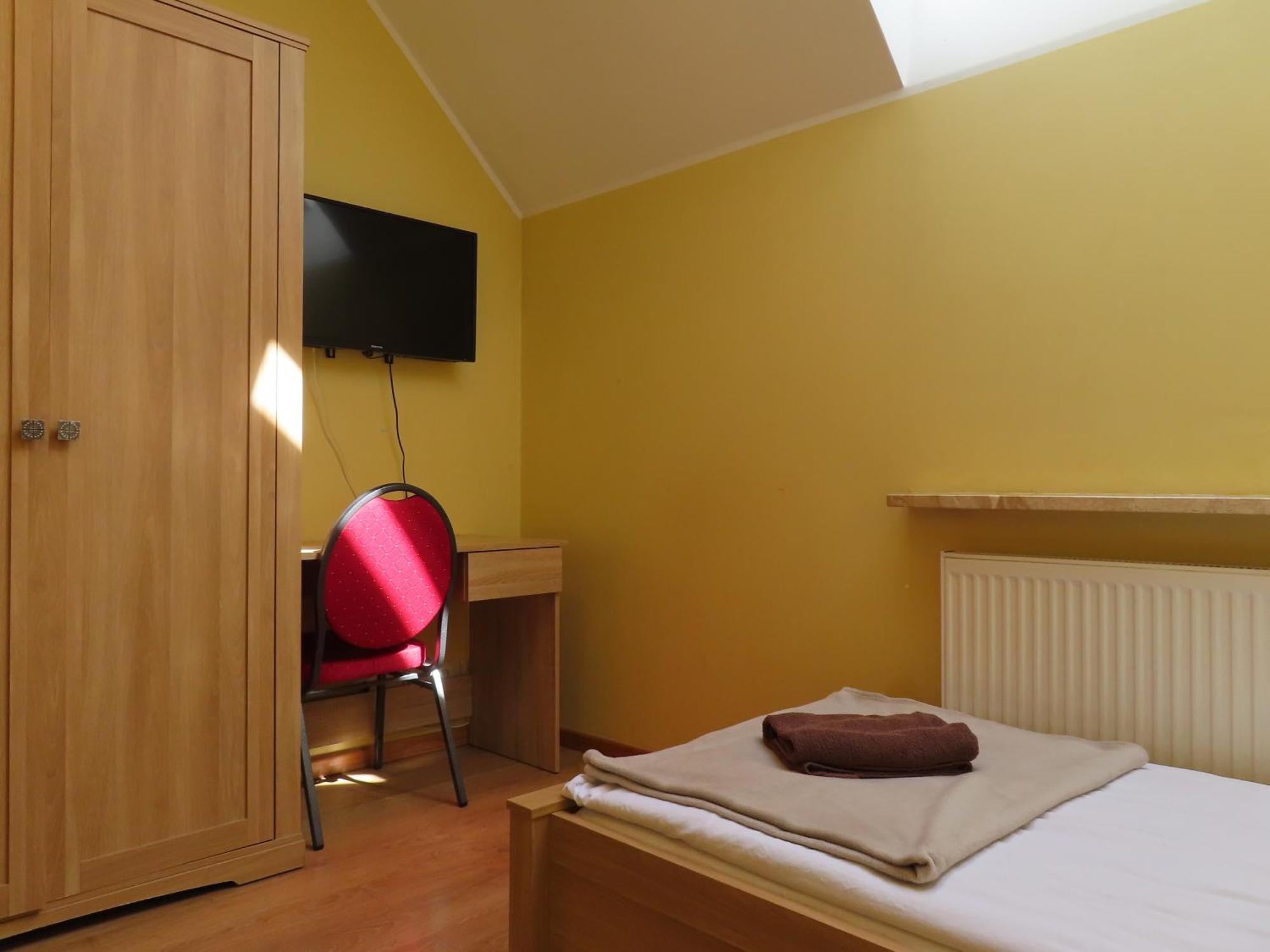 Dobry Zakatek Dom Rekolekcyjny Hotel Konstancin-Jeziorna Exterior foto