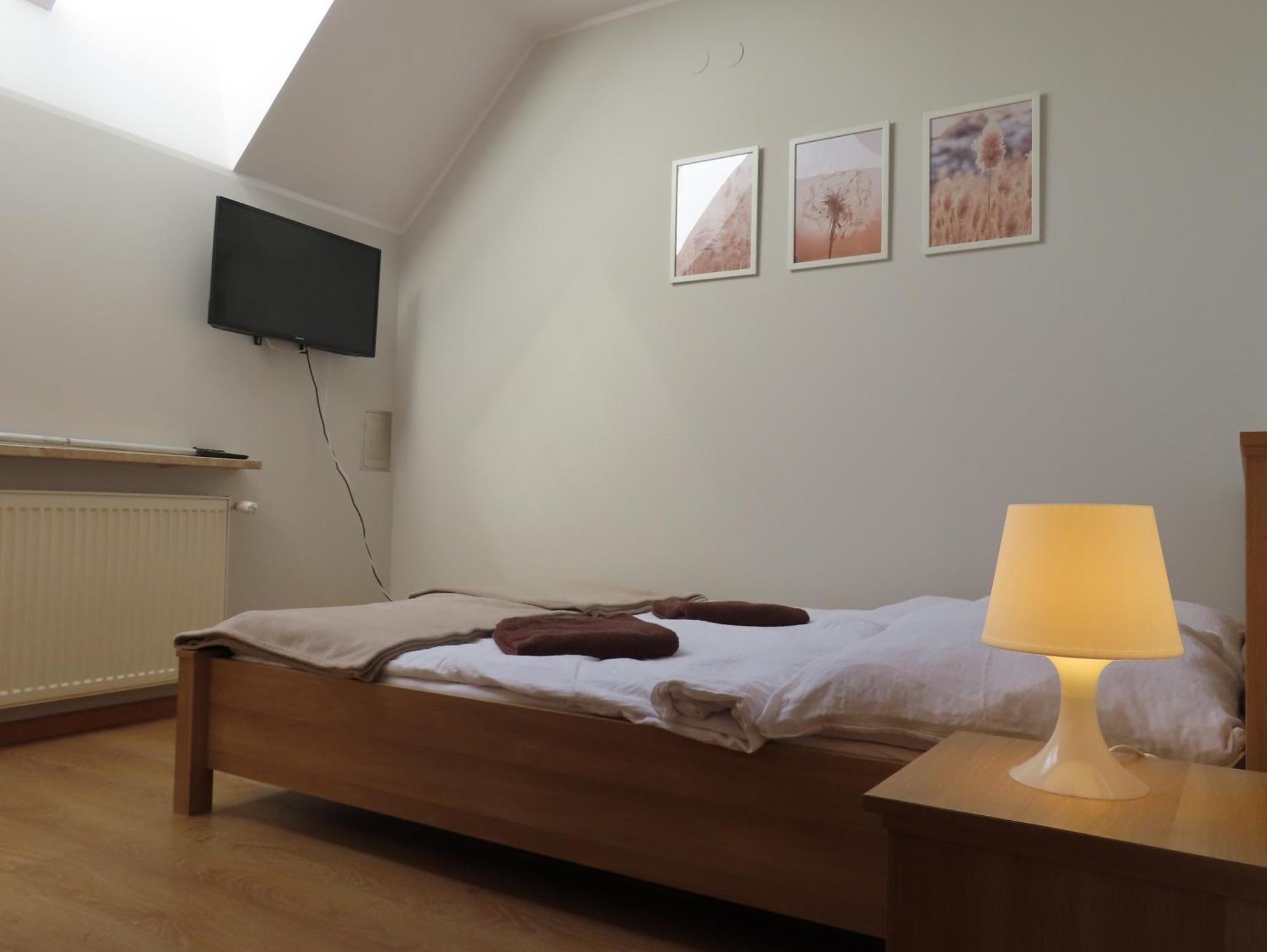 Dobry Zakatek Dom Rekolekcyjny Hotel Konstancin-Jeziorna Exterior foto