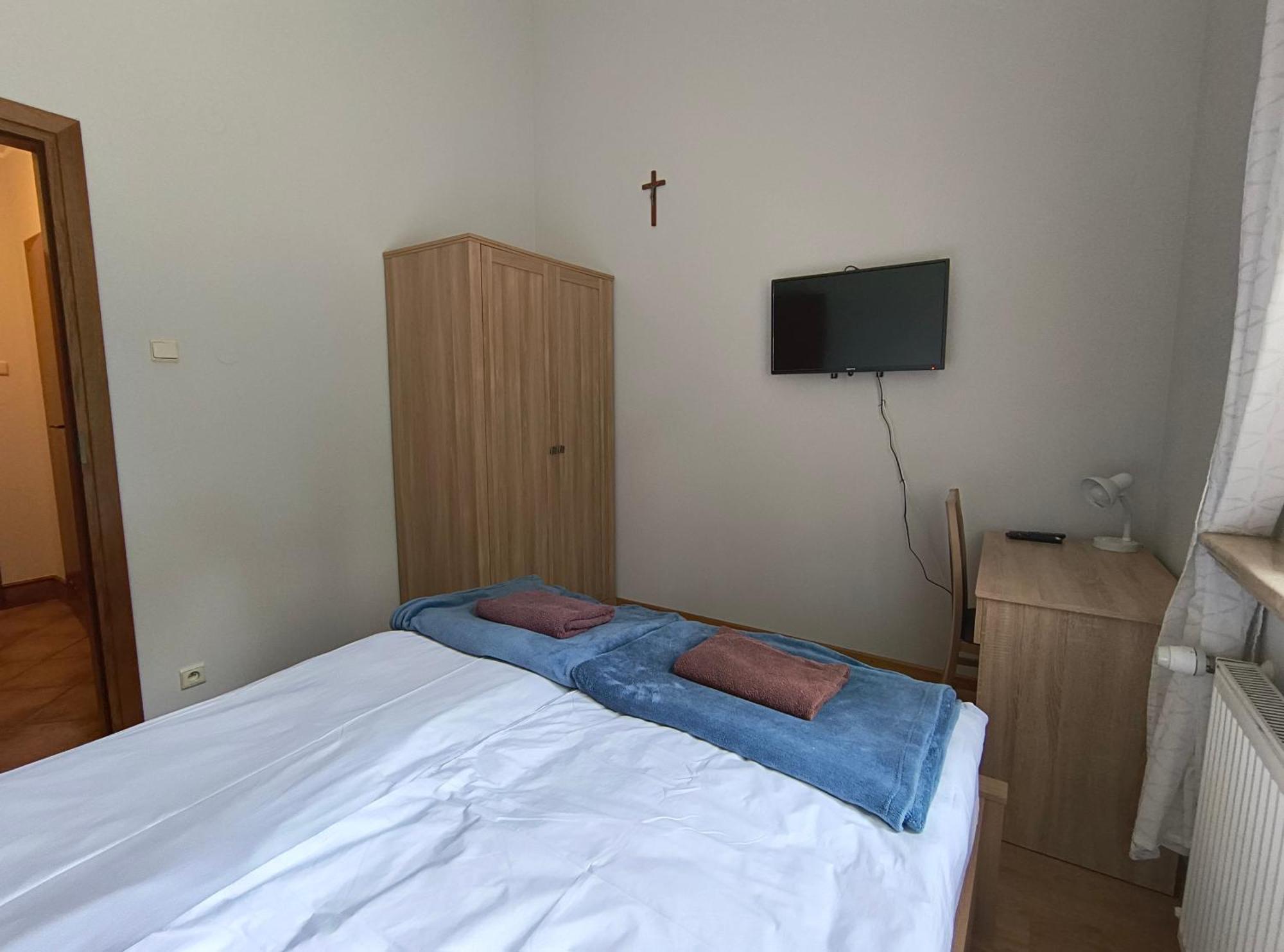Dobry Zakatek Dom Rekolekcyjny Hotel Konstancin-Jeziorna Exterior foto