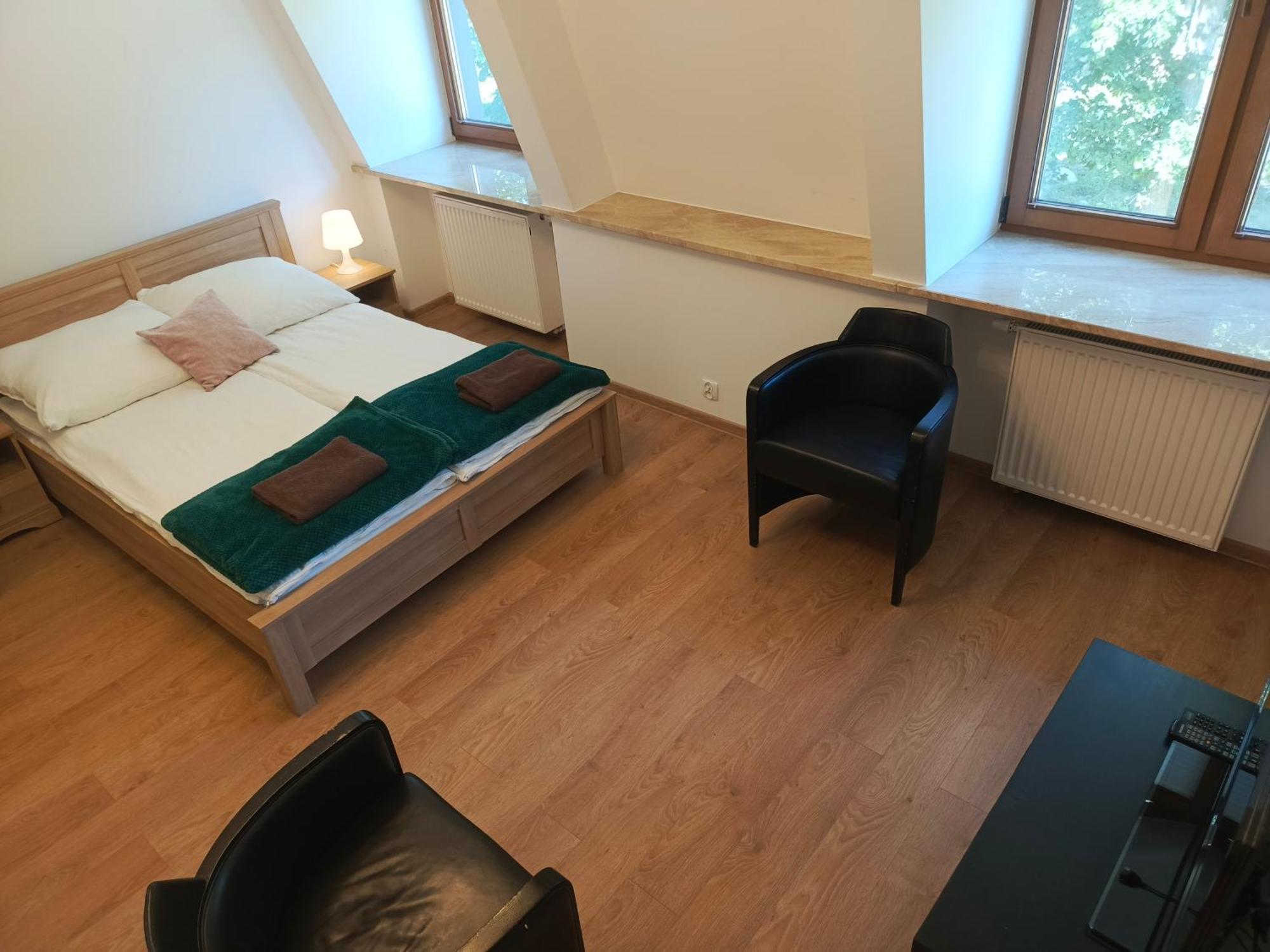 Dobry Zakatek Dom Rekolekcyjny Hotel Konstancin-Jeziorna Exterior foto