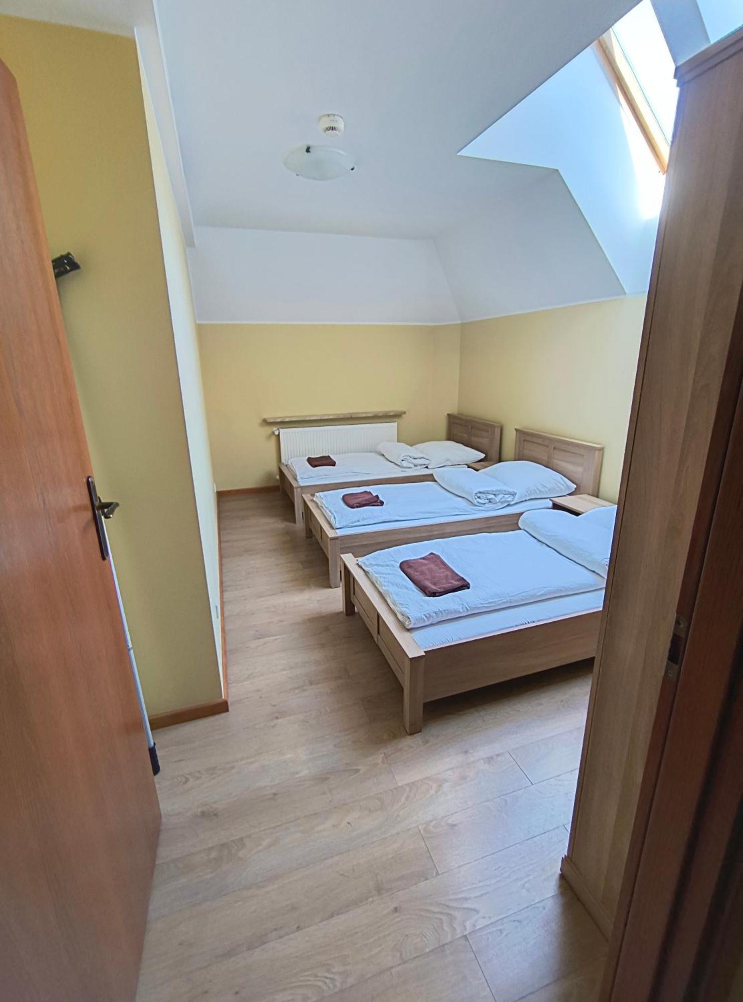 Dobry Zakatek Dom Rekolekcyjny Hotel Konstancin-Jeziorna Exterior foto